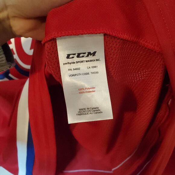 St. John's Ice Caps AHL CCM Jersey Red Size 2XL - Picture 6 of 6